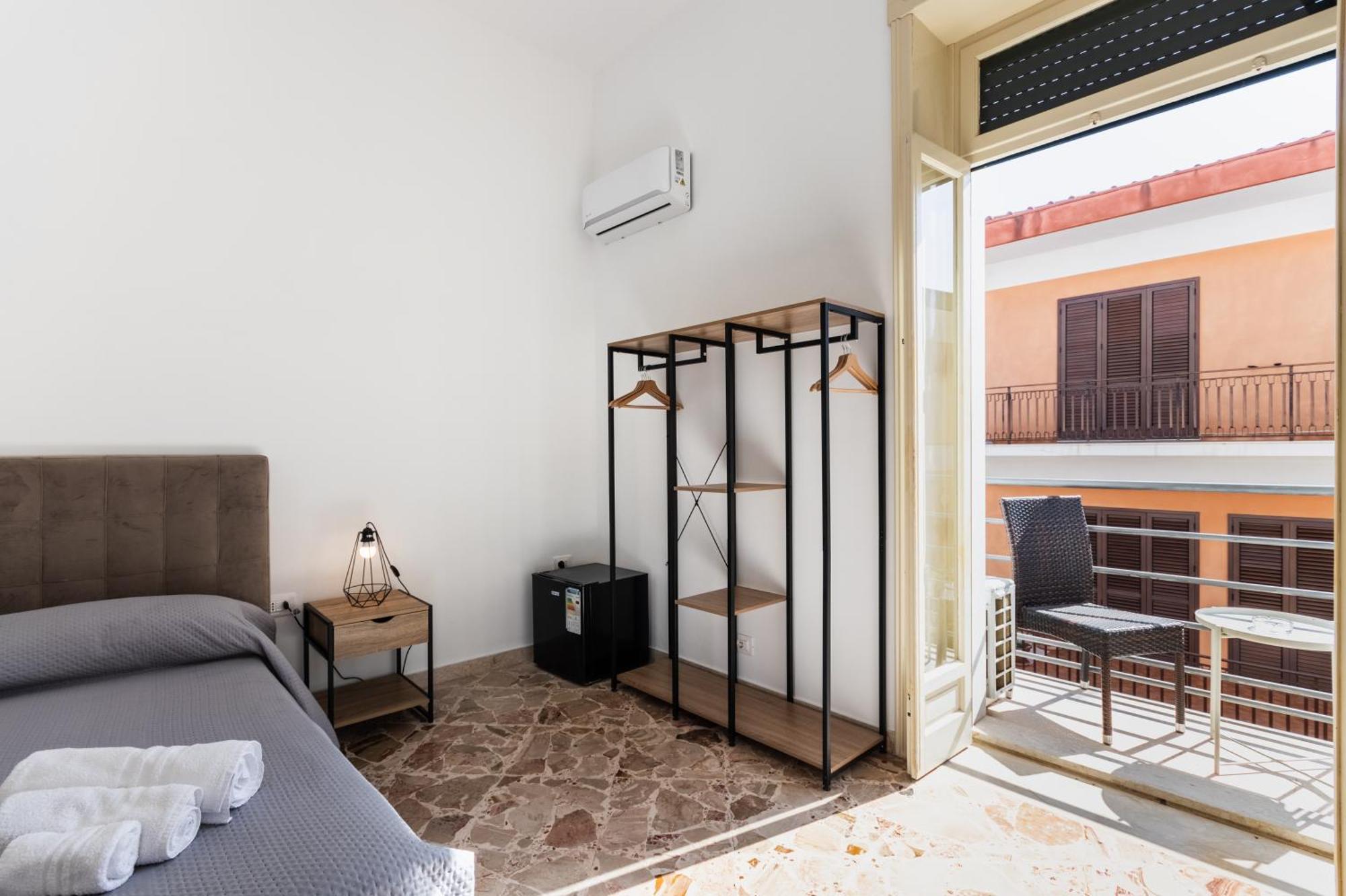 Le Torrette Rooms And Apartments Avola Eksteriør bilde