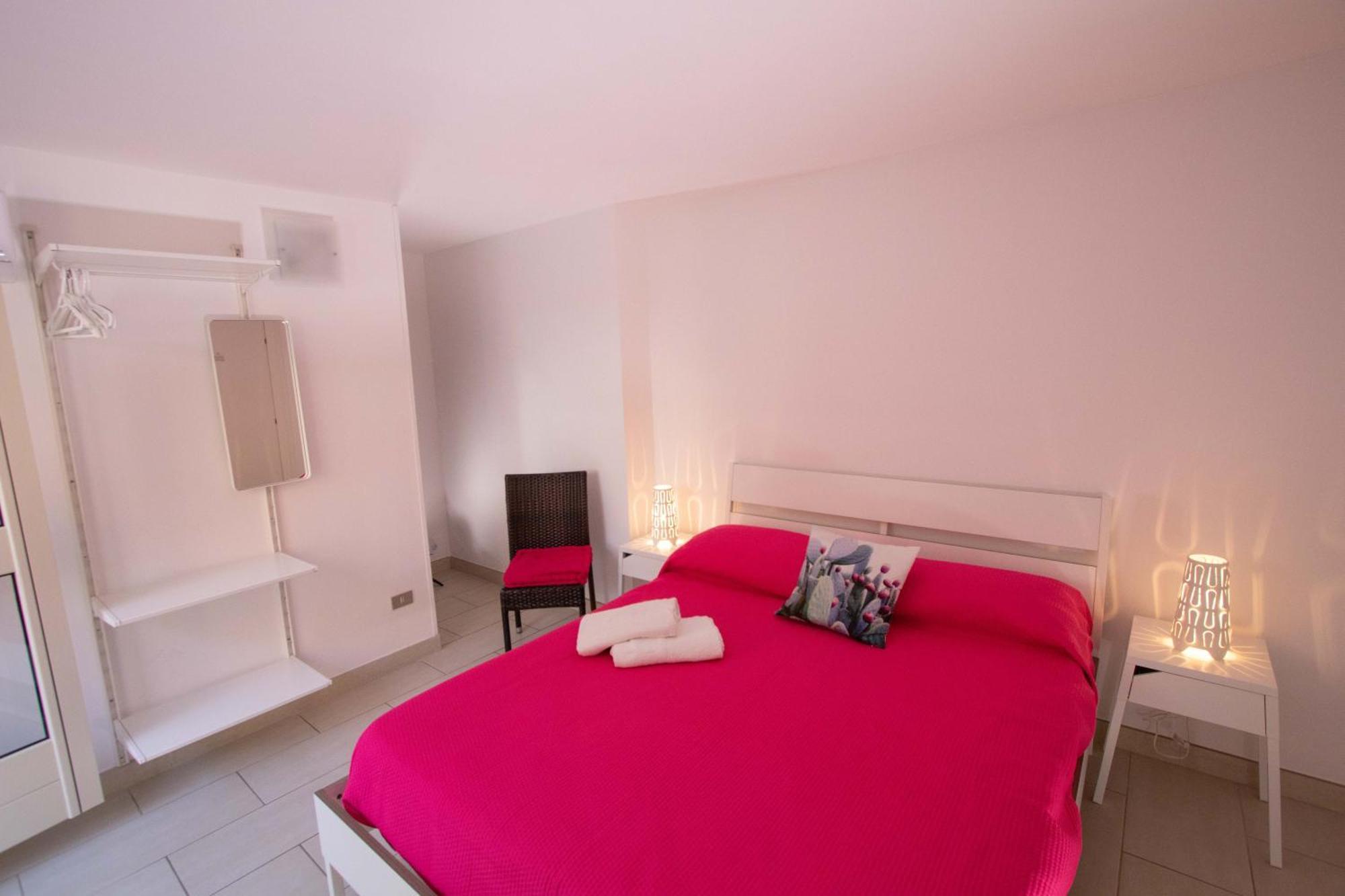 Le Torrette Rooms And Apartments Avola Eksteriør bilde
